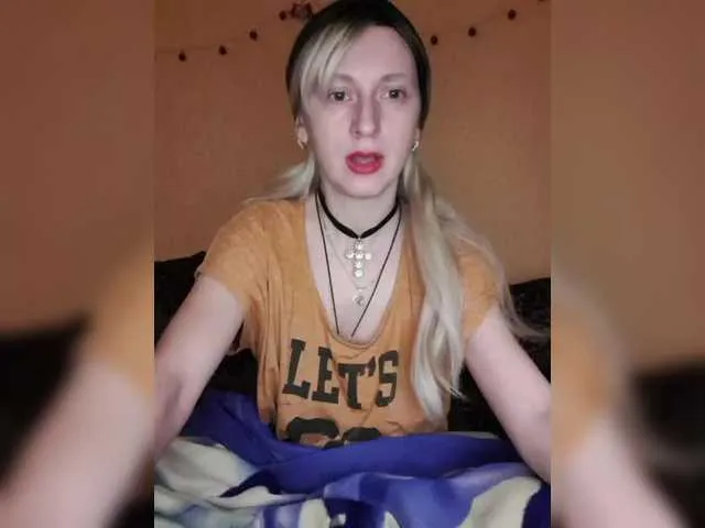 ElenHelga – webcam model profile photo Image 6