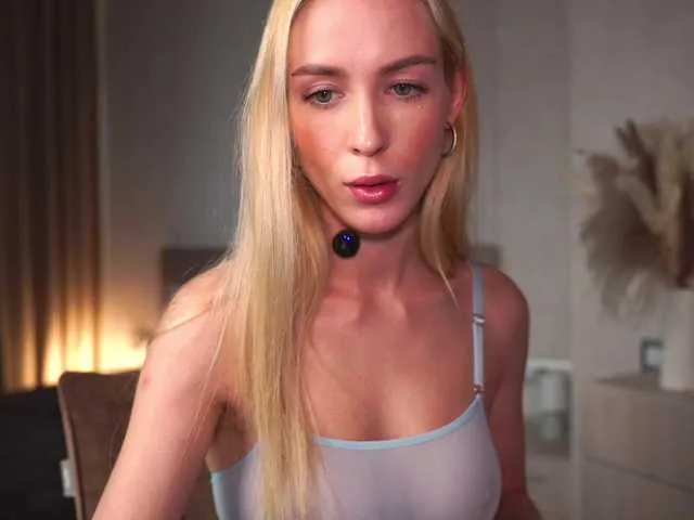 Lovely-Olivia Image 8