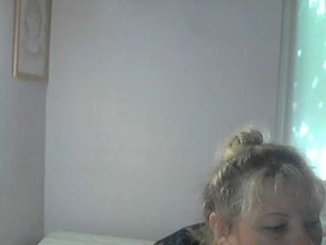 LucyAlexis Image 12
