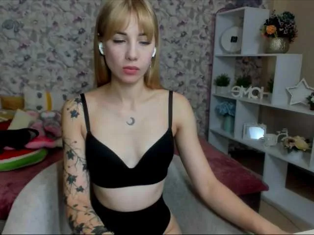 VictoriaMorrone – webcam model profile photo Image 11