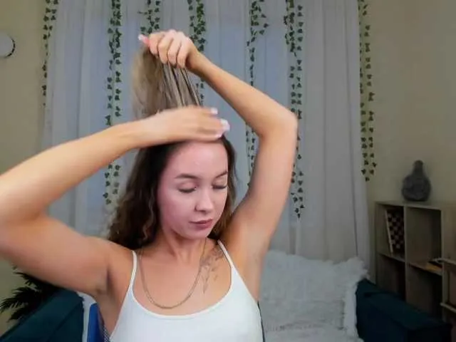 IndianSutraX – webcam model profile photo Image 3