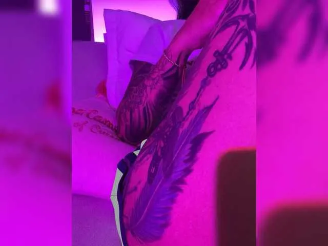 Scarlettsteelexo – webcam model profile photo Image 6