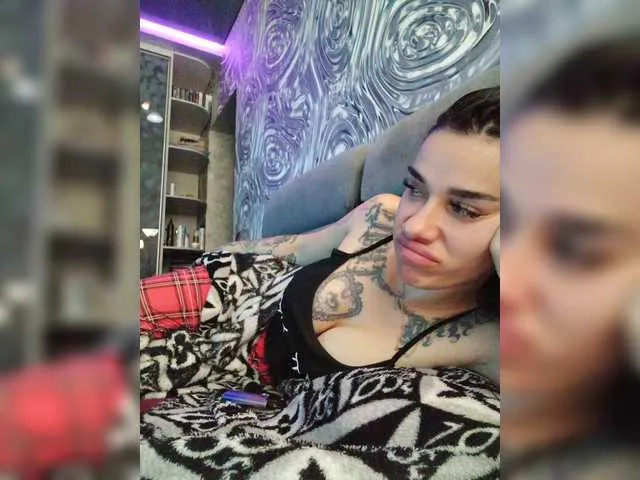 Scarlettsteelexo – webcam model profile photo Image 4