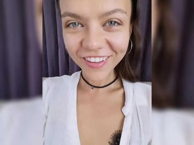 Jenifersplaypen – webcam model profile photo Image 14