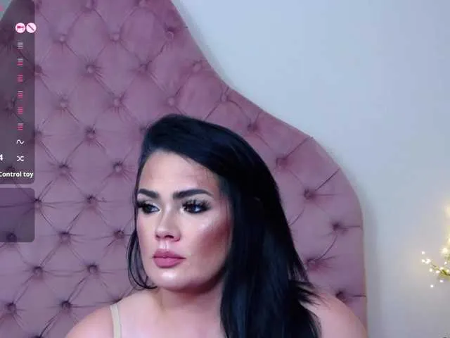 LorrySkye – webcam model profile photo Image 19