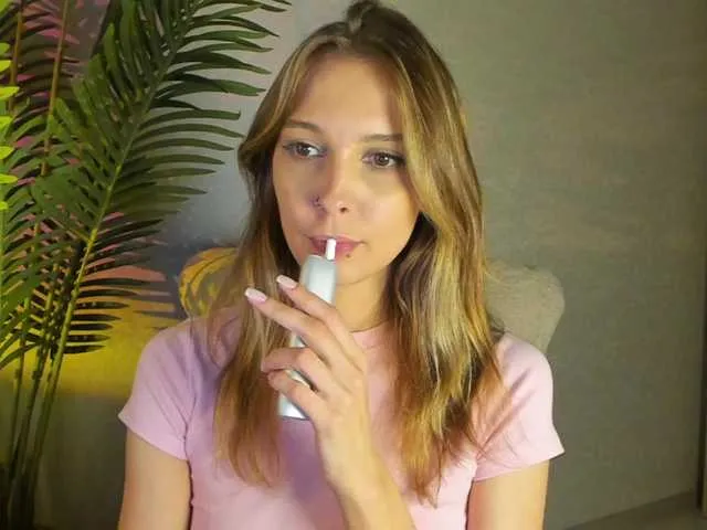 EksaCake – webcam model profile photo Image 18