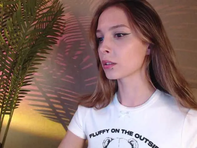 EksaCake – webcam model profile photo Image 8