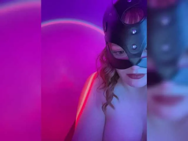 British_EmJess – webcam model profile photo Image 2