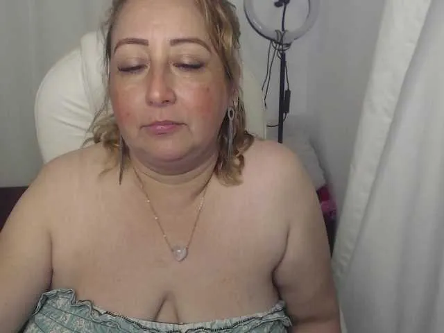Mature2025 – webcam model profile photo