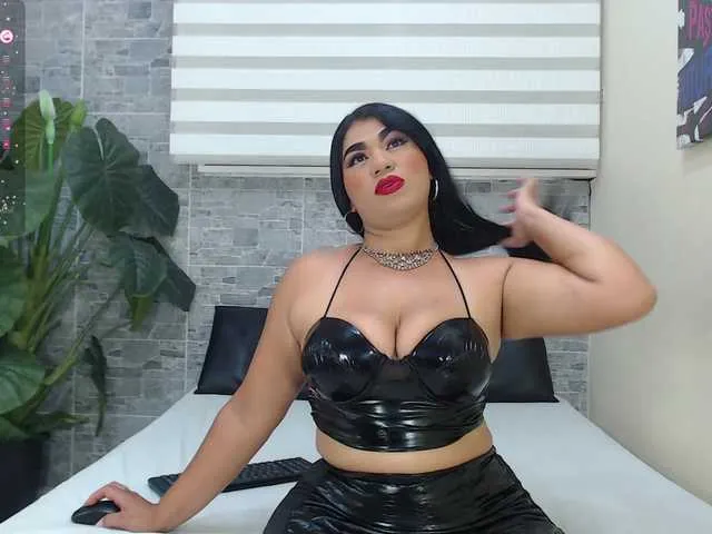 LizzieGreyX – webcam model profile photo Image 4