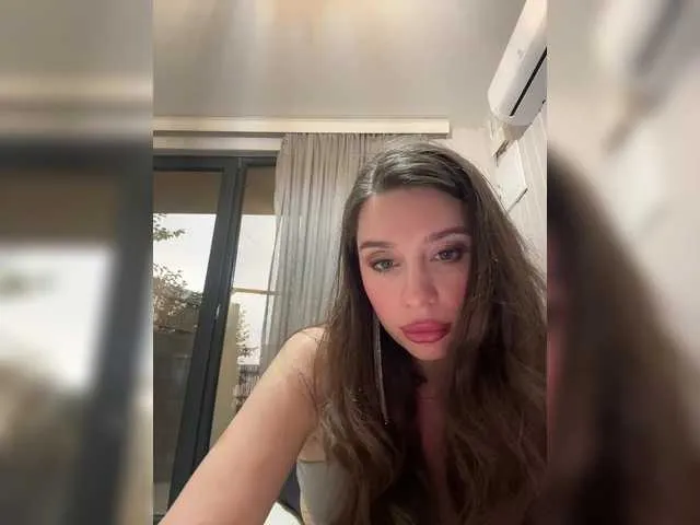 SelennaMoon – webcam model profile photo Image 10