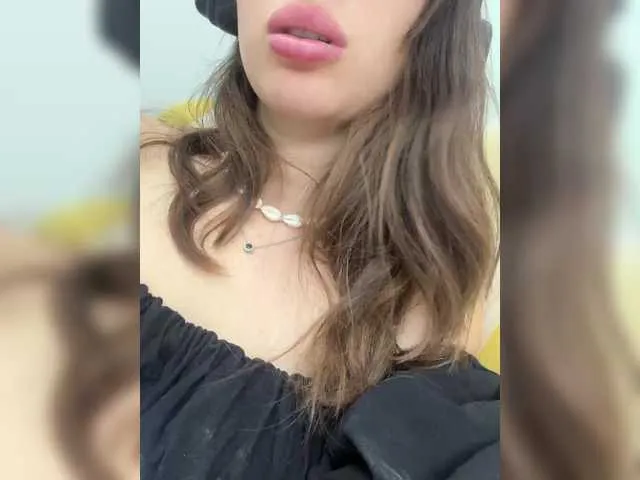 SelennaMoon – webcam model profile photo Image 7