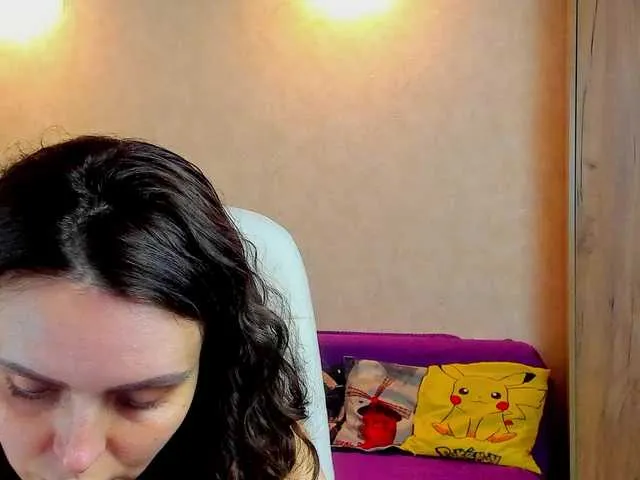 British_EmJess – webcam model profile photo Image 5