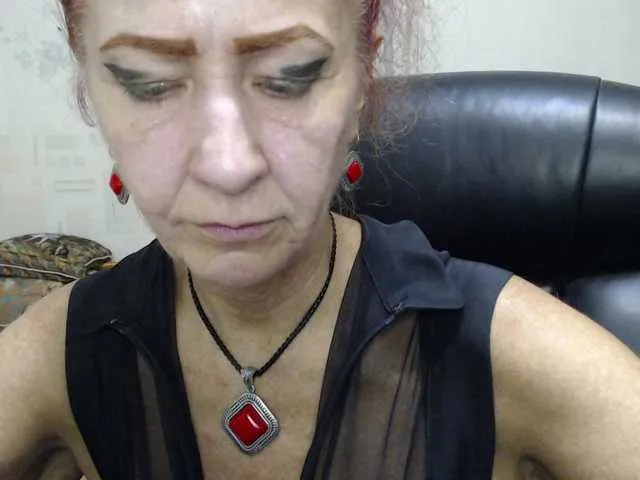 British_EmJess – webcam model profile photo Image 17