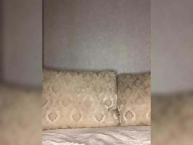 Ellalouisee89 – webcam model profile photo Image 13