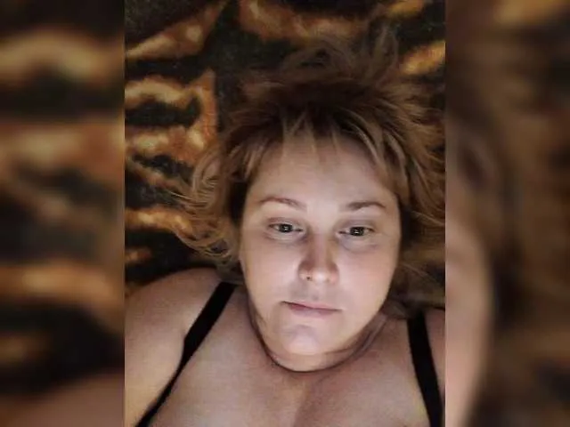 TyleneBuck – webcam model profile photo Image 11