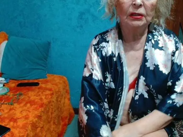 kykyshe4ka – webcam model profile photo Image 11