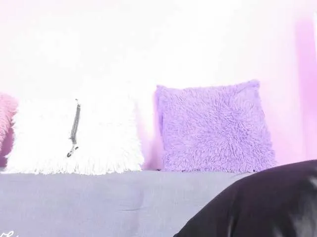 SofiaSins – webcam model profile photo Image 16