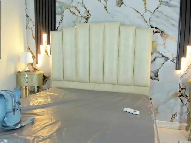 tamara-kisses – webcam model profile photo Image 12