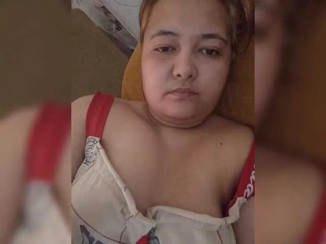 blondeangel_4u2 – webcam model profile photo Image 13