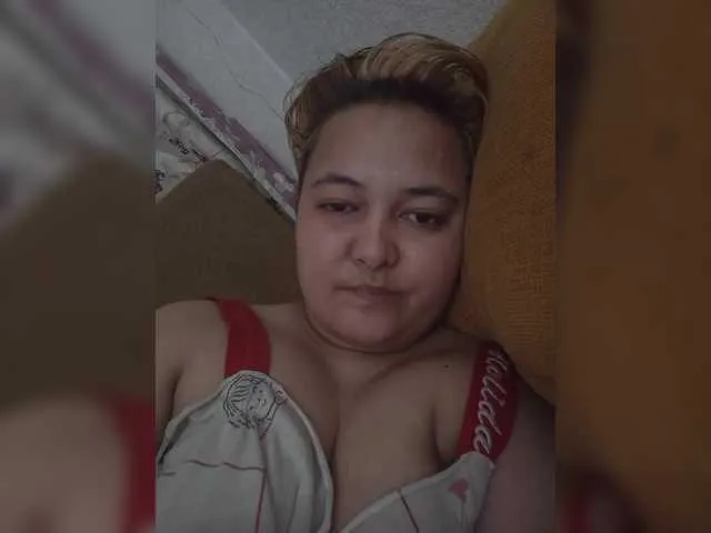 blondeangel_4u2 – webcam model profile photo Image 14