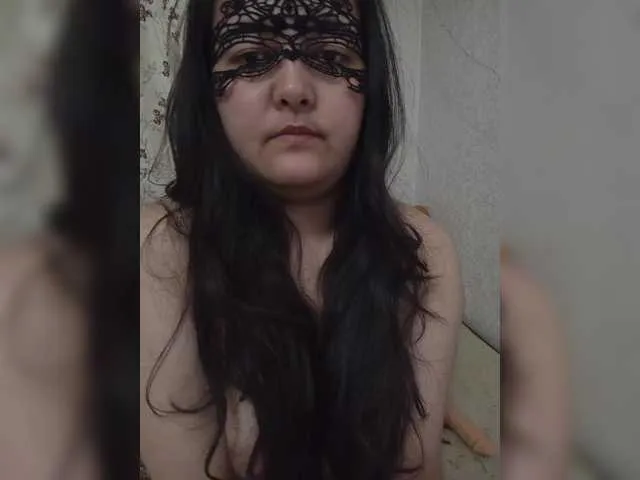 blondeangel_4u2 – webcam model profile photo Image 8