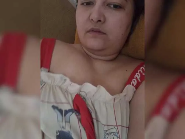 blondeangel_4u2 – webcam model profile photo Image 9