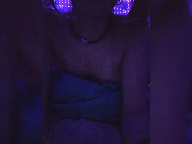 MarilynRainbow – webcam model profile photo Image 2
