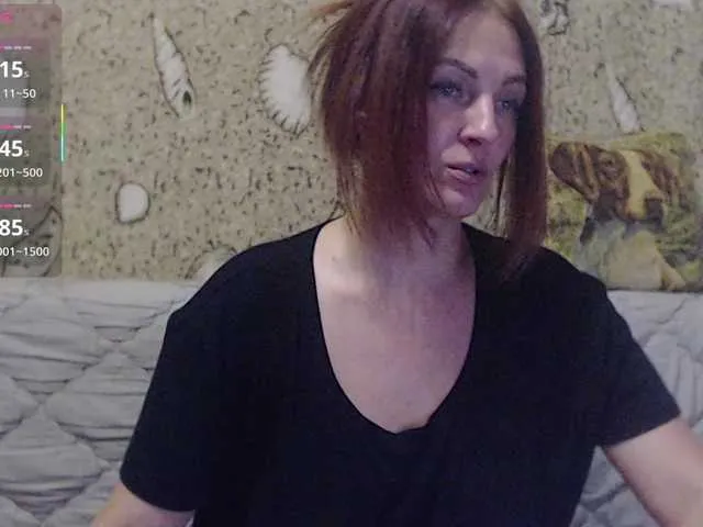 maevebanks – webcam model profile photo Image 2