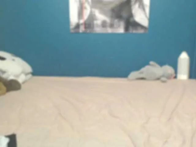 British_EmJess – webcam model profile photo Image 19