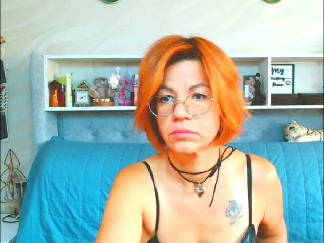 SusyBlair – webcam model profile photo Image 13