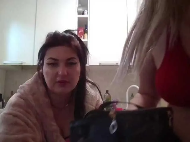 Hanna_Blondee – webcam model profile photo Image 2