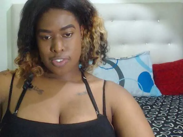 British_EmJess – webcam model profile photo Image 2