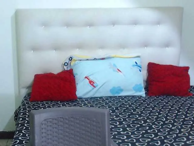 British_EmJess – webcam model profile photo Image 4