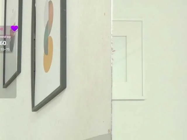 SofiaSins – webcam model profile photo Image 10