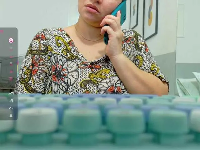 SofiaSins – webcam model profile photo Image 13