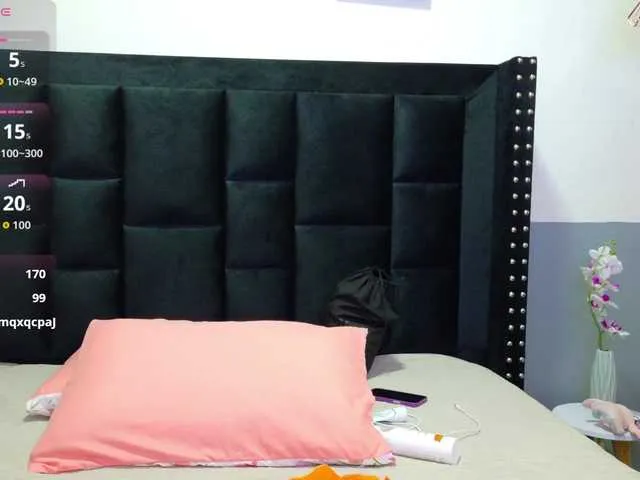 blondeangel_4u2 – webcam model profile photo Image 10