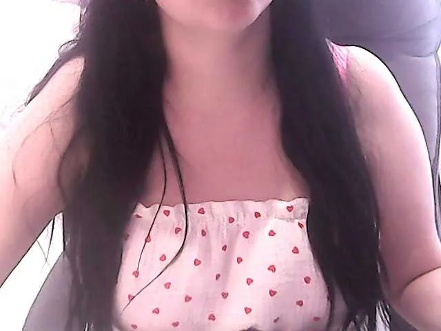 glossybabe_ – webcam model profile photo Image 4