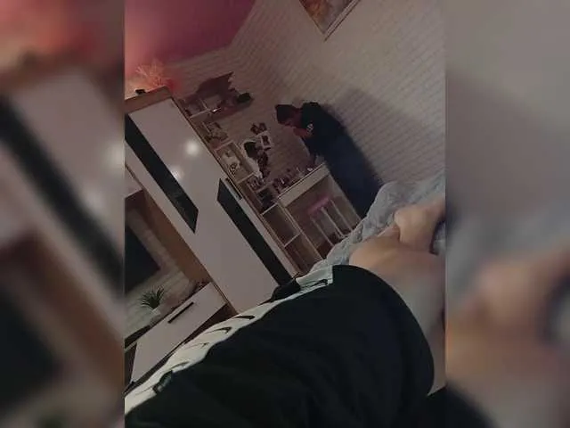 MarilynRainbow – webcam model profile photo Image 15