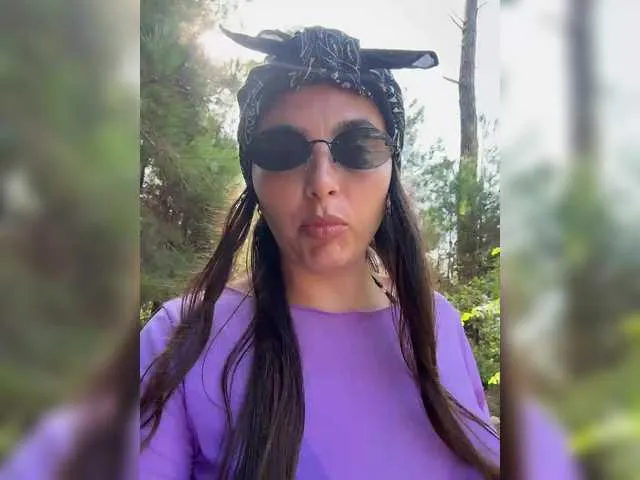 Jasmine_Whitee – webcam model profile photo Image 6