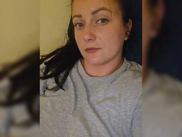 SusyBlair – webcam model profile photo Image 2