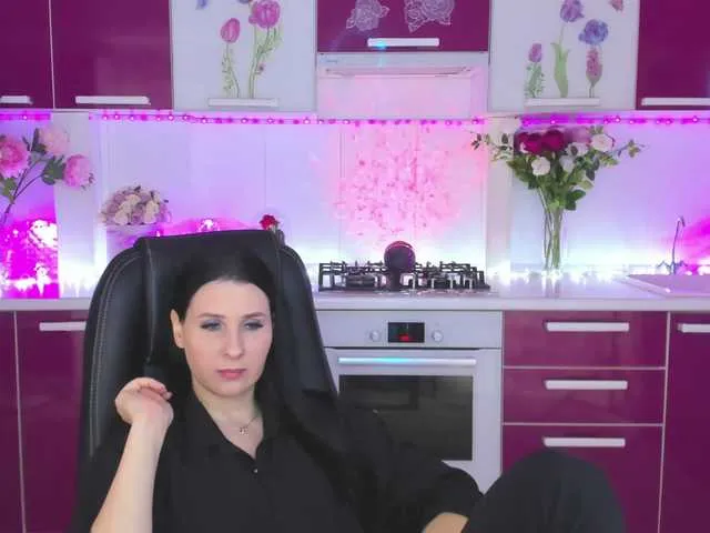 ELENA-XXX – webcam model profile photo Image 16