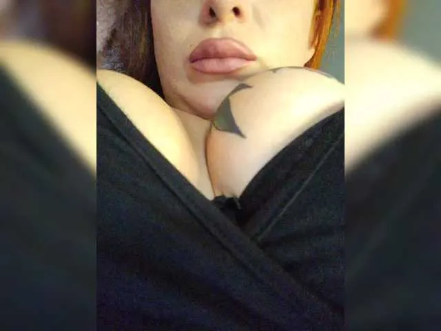 Alyssa-Ray – webcam model profile photo Image 14