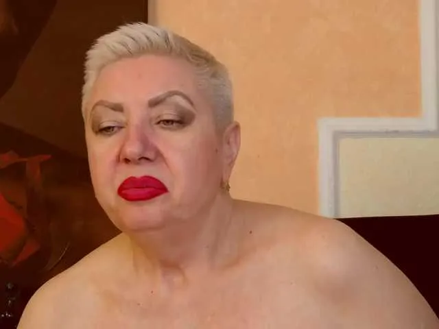 LannaGracesX – webcam model profile photo Image 14