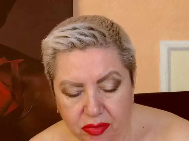 LannaGracesX – webcam model profile photo Image 8