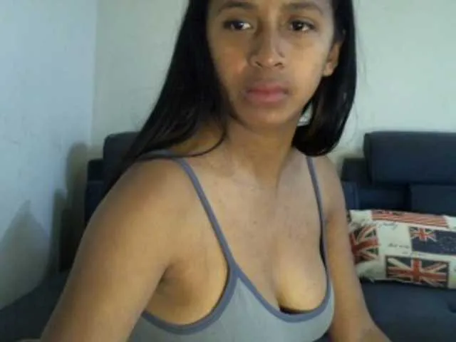 LizzieGreyX – webcam model profile photo Image 17