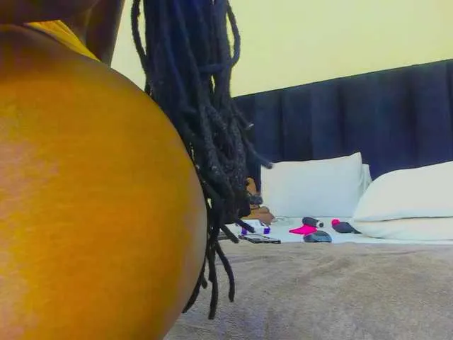 Nataly_Blonde – webcam model profile photo Image 17