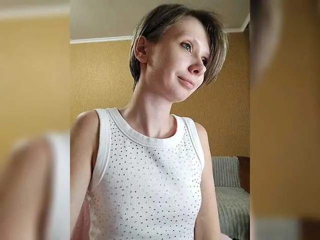 MilashaNyasha – webcam model profile photo Image 18