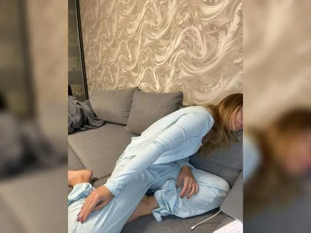 MarilynRainbow – webcam model profile photo Image 5