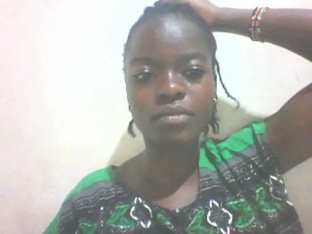 elysiastorm – webcam model profile photo Image 5